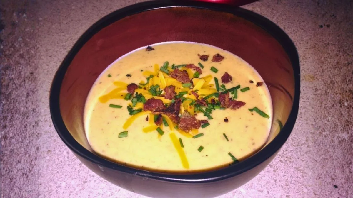 Saltgrass Steakhouse Baked Potato Soup Recipe