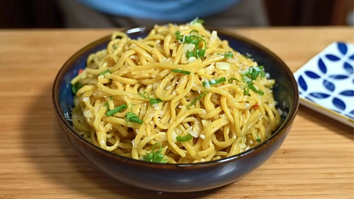 Yard House Garlic Noodles Recipe